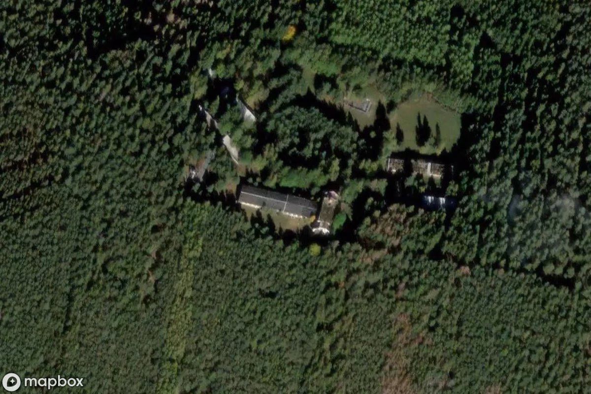 Műholdas légi felvétel Ferienlager helyszínről, egy elhagyatott  itt: Meura, Németország