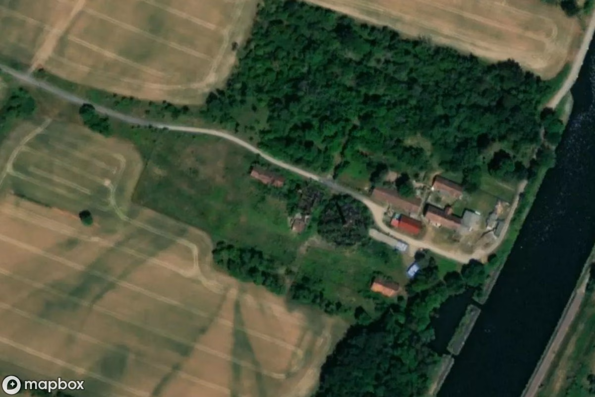 Vista aérea por satélite de Ziegelei, un Fábrica abandonado en Elbe-Parey, Alemania