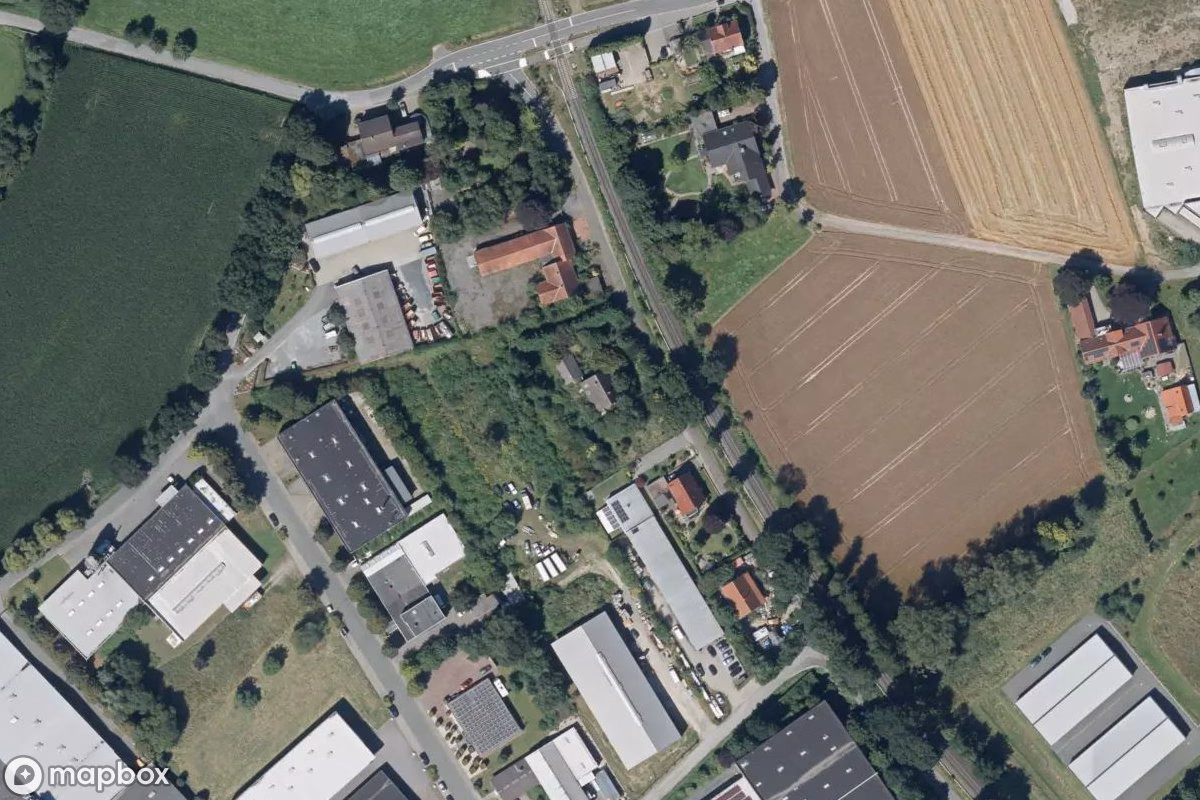 Satellietbeeld vanuit de lucht van Osterhaus, een verlaten in Bünde, Duitsland