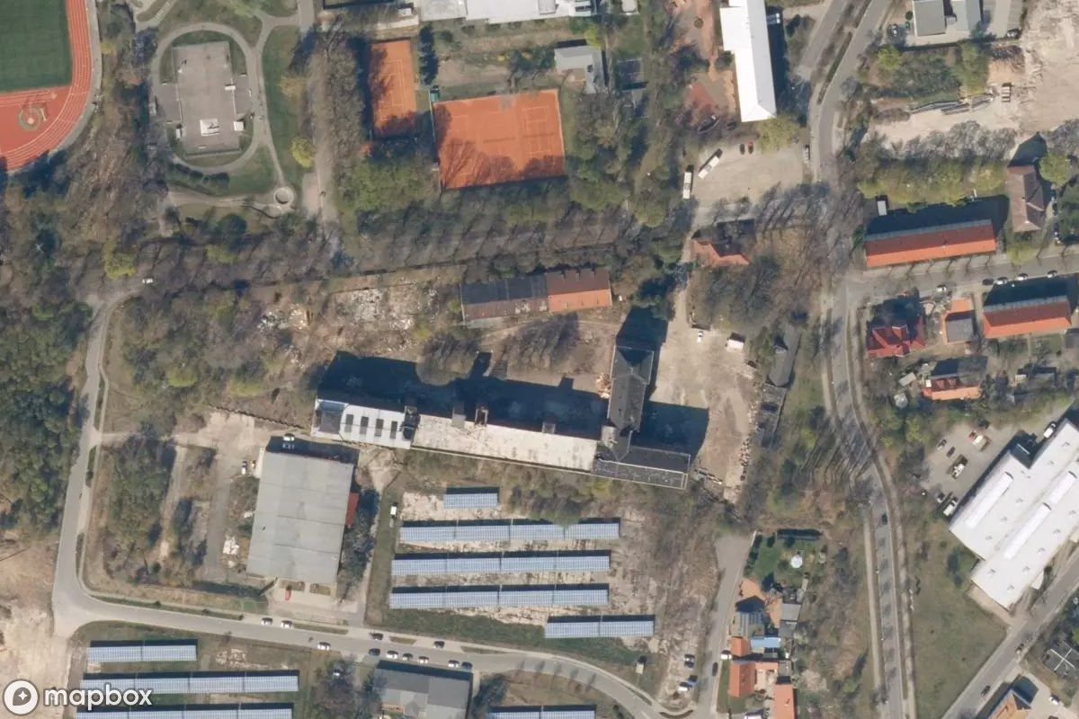 Satelitarny widok z lotu ptaka Fabrik, opuszczone Fabryka w Finsterwalde, Niemcy