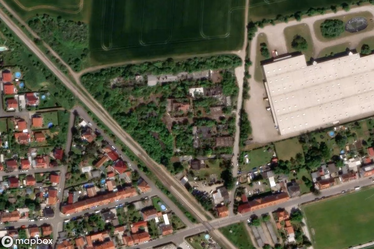 Satelitarny widok z lotu ptaka Konservenfabrik ERKOFA, opuszczone Fabryka w Erfurt, Niemcy