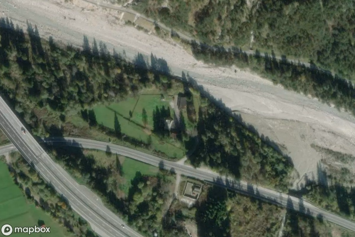 Satellitbillede set fra luften af Seilbahn, et forladt  i Pontebba / Ponteibe / Pontafel / Tablija, Italien