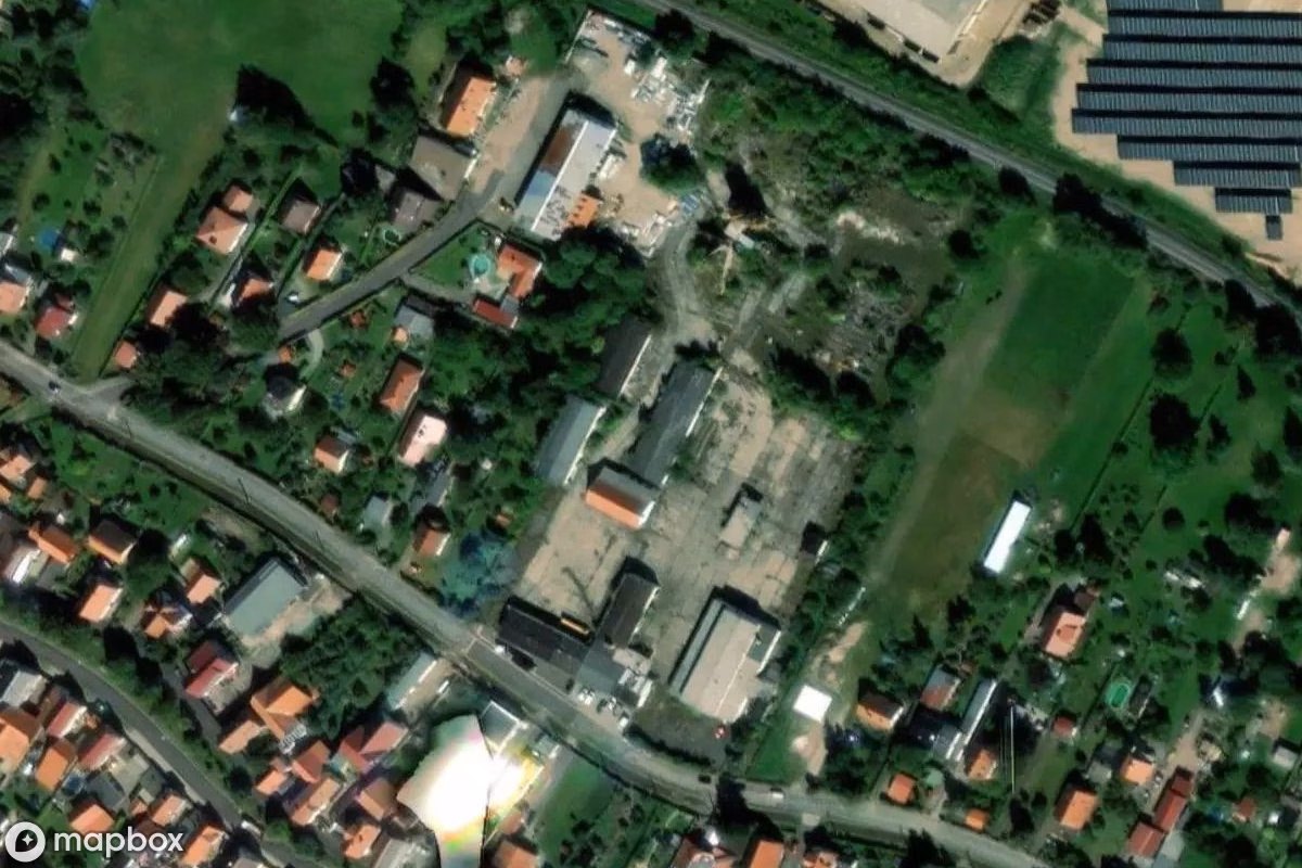 Satellitbillede set fra luften af Werksgelände, et forladt Fabrik i Waltershausen, Tyskland