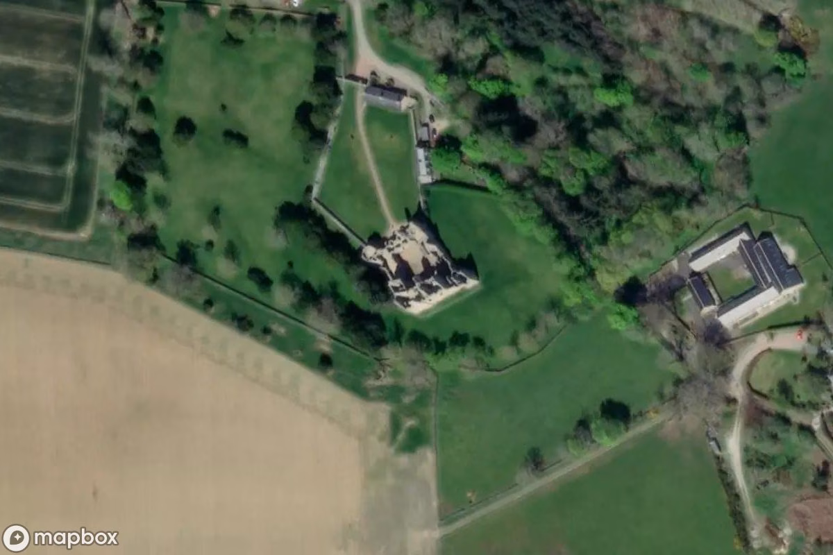Satellitbillede set fra luften af Tolquhon Castle, et forladt Slot i Scotland, Storbritannien