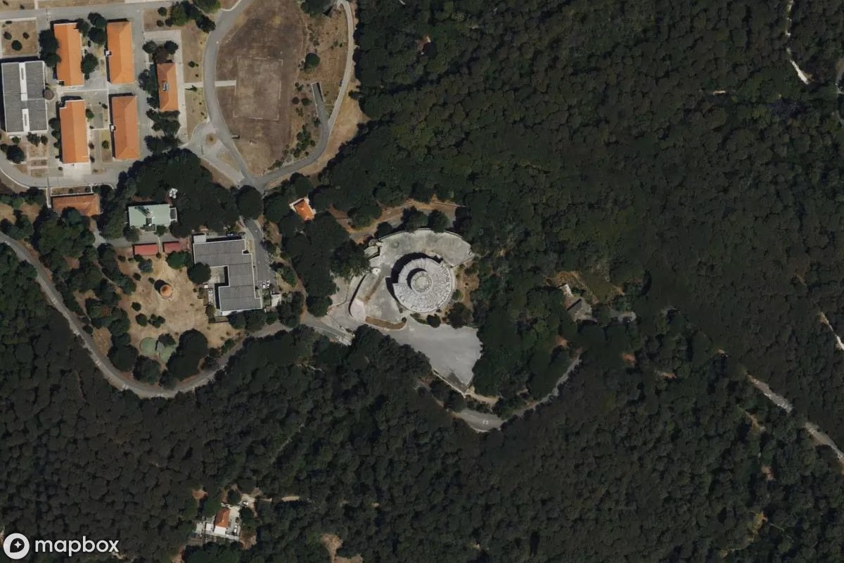 Aerial satellite view of Restaurant, an abandoned Restaurant in Lisbon, Portugal