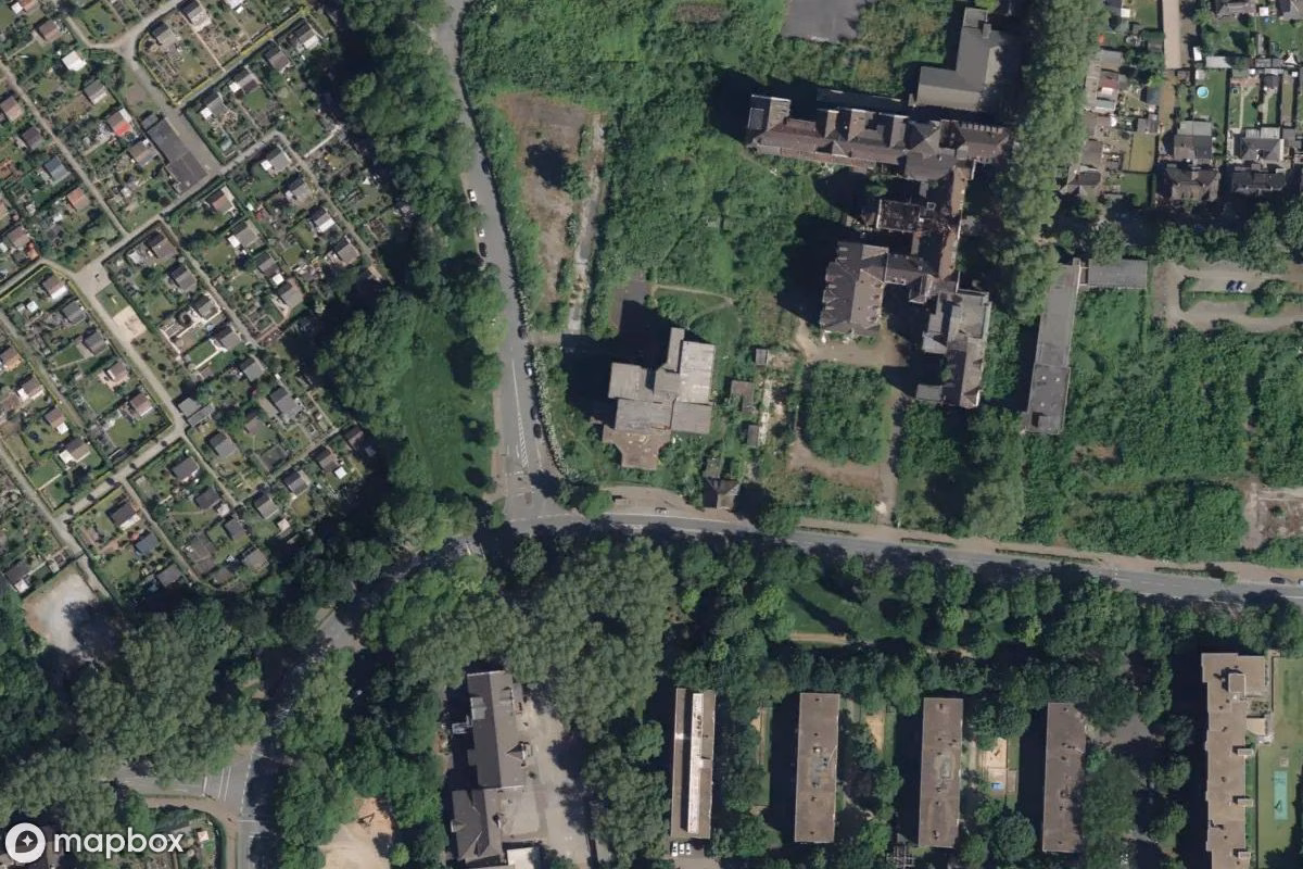 Satellitbild från luften av Altenheim, en övergiven Sjukhus i Duisburg, Tyskland