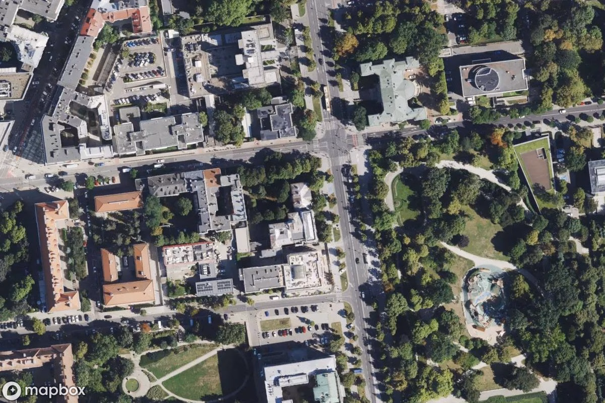 Satellietbeeld vanuit de lucht van Pałacyk Śleszyńskich, een verlaten Kasteel in Warsaw, Polen