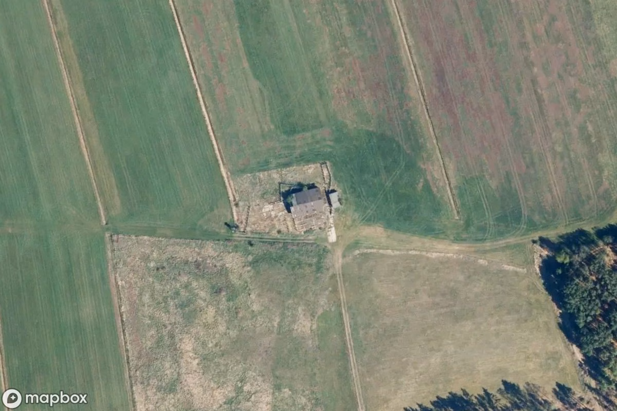 Satellitbillede set fra luften af Farmhaus, et forladt  i Liebenwalde, Tyskland