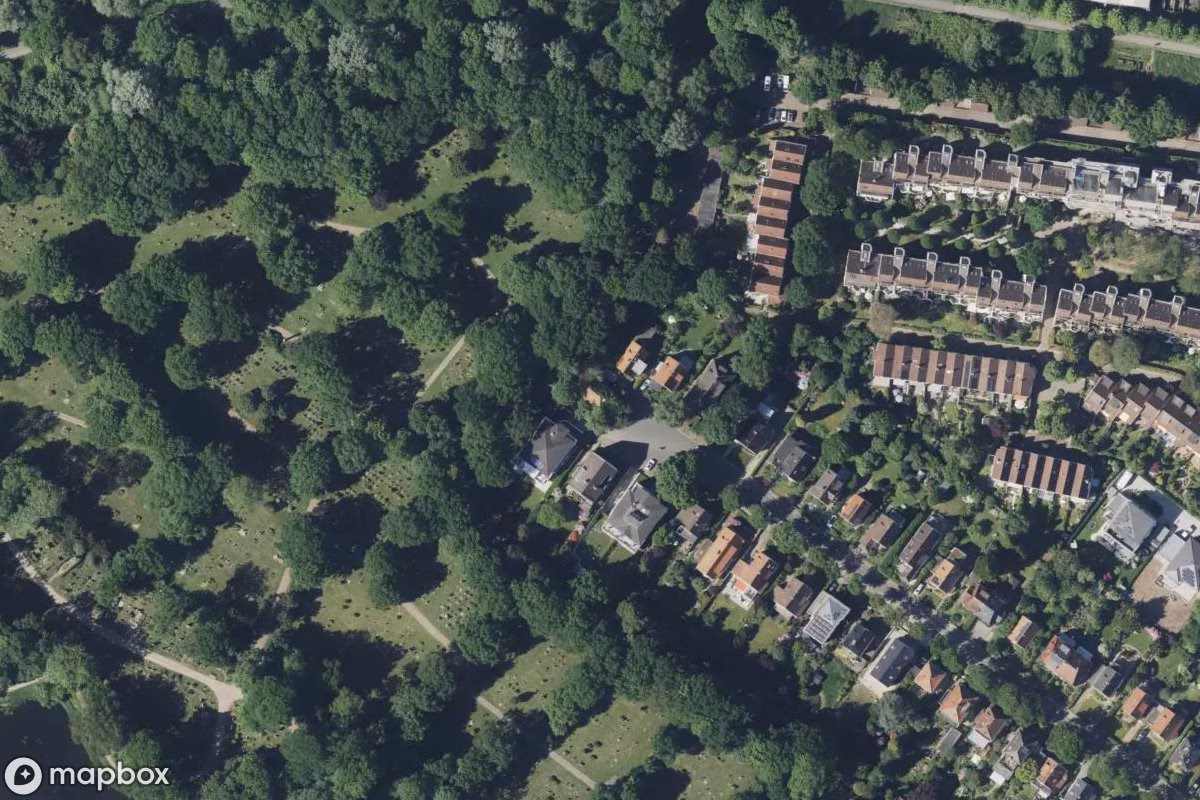 Satellietbeeld vanuit de lucht van Wohnhaus, een verlaten Woonhuis in Bremen, Duitsland
