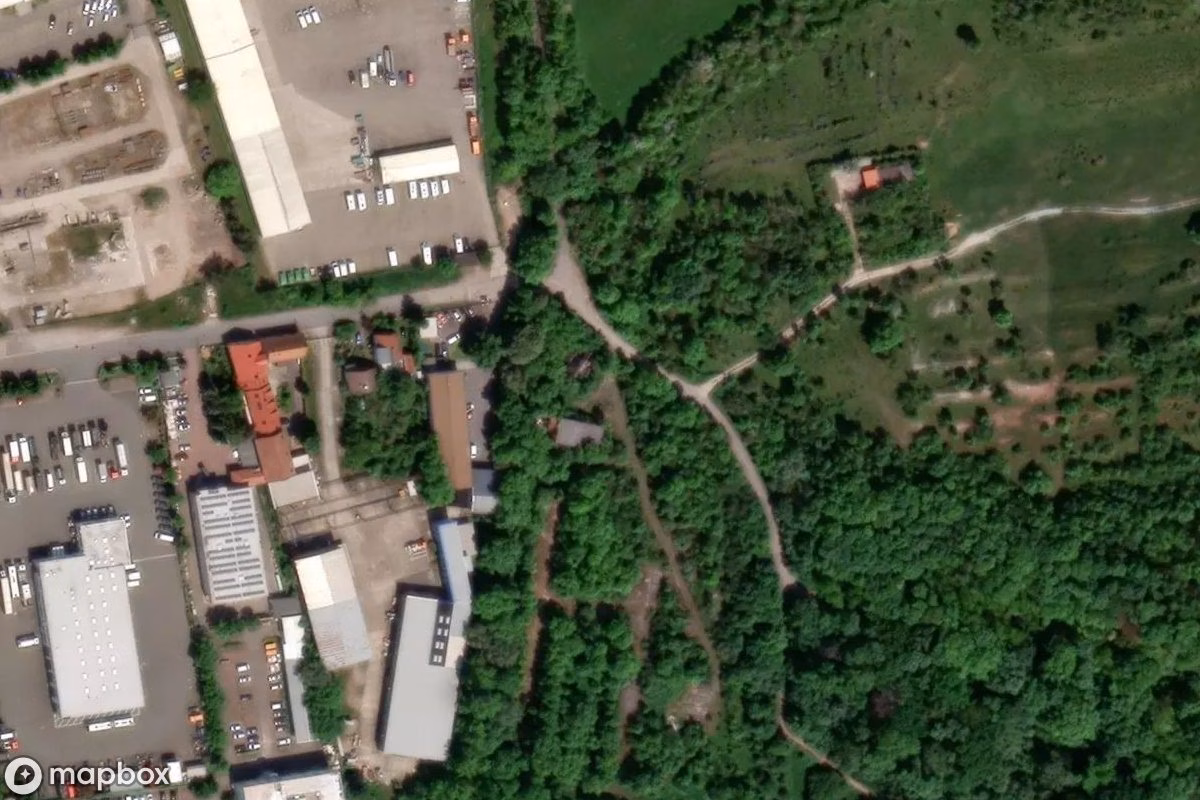 Vista aérea por satélite de Haus, un  abandonado en Erfurt, Alemania