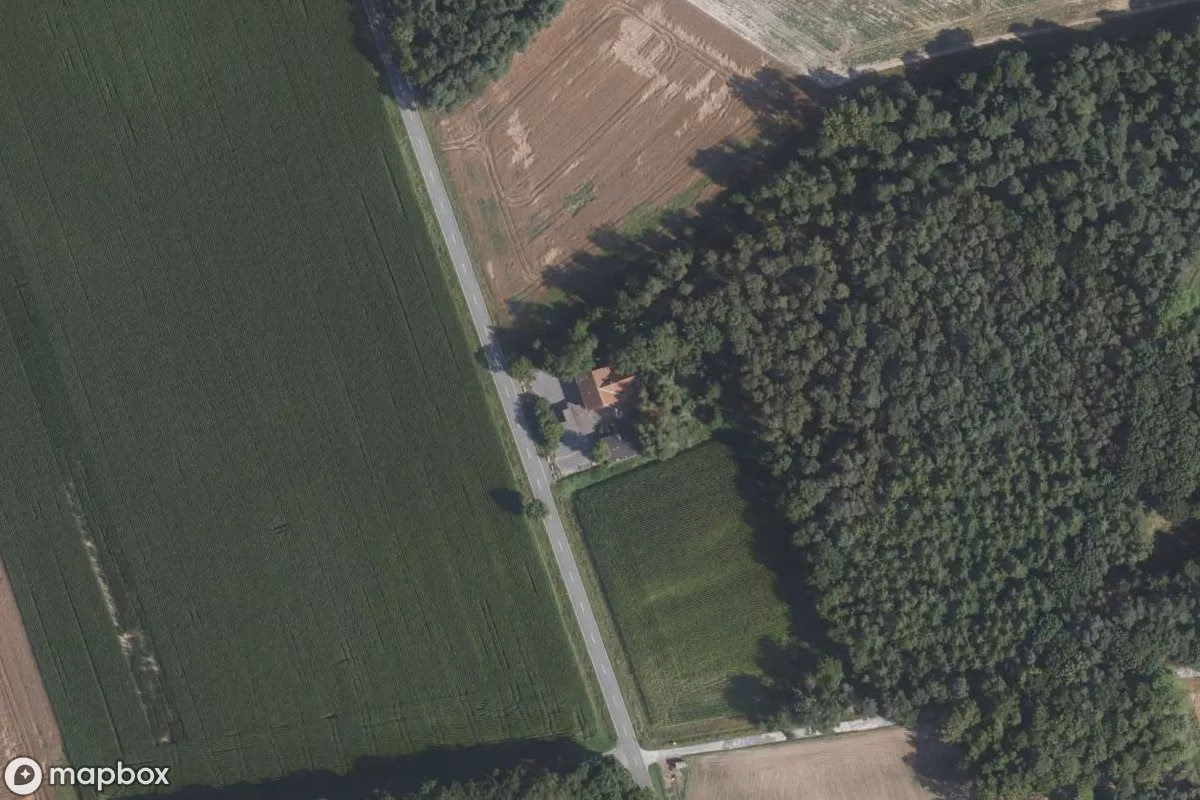 Vue aérienne satellite de Tankstelle, un  abandonné à Halle (Westf.), Allemagne