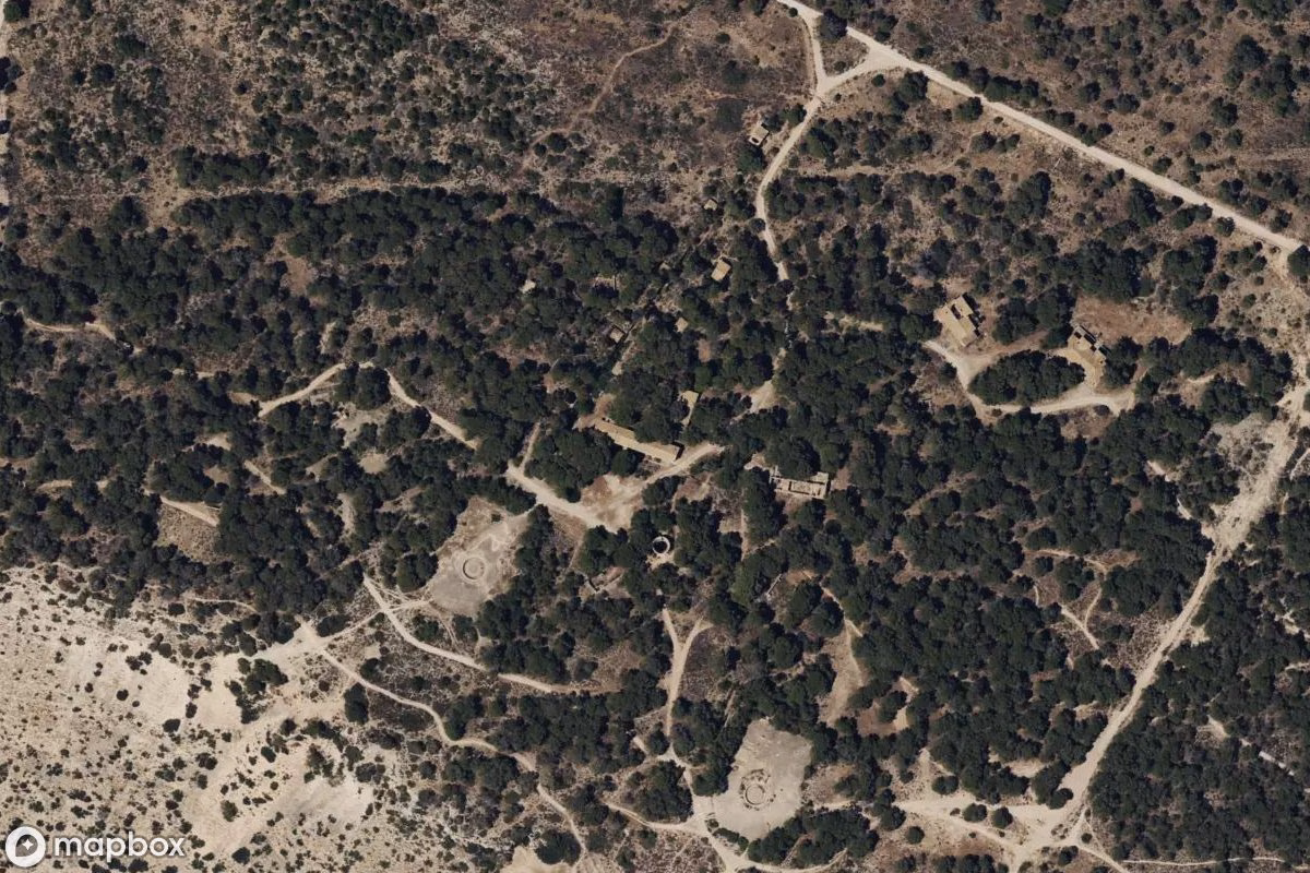 Satellietbeeld vanuit de lucht van Militär, een verlaten Militair terrein in Calvià, Spanje