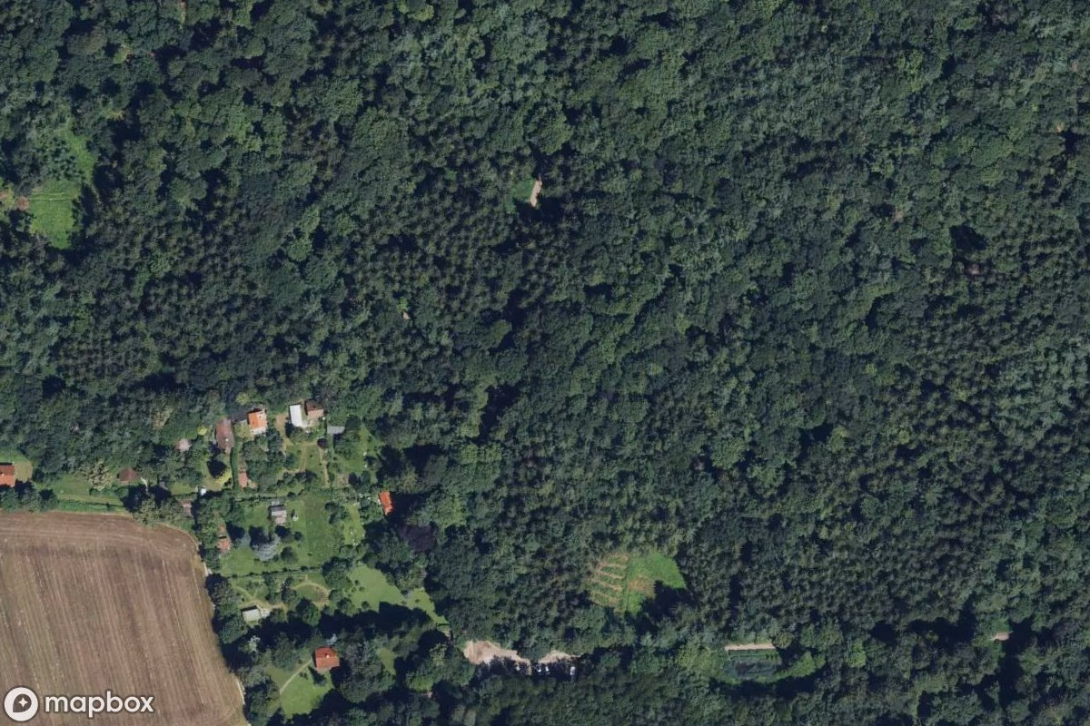 Vue aérienne satellite de Jägerhütte, un  abandonné à Friedberg, Allemagne