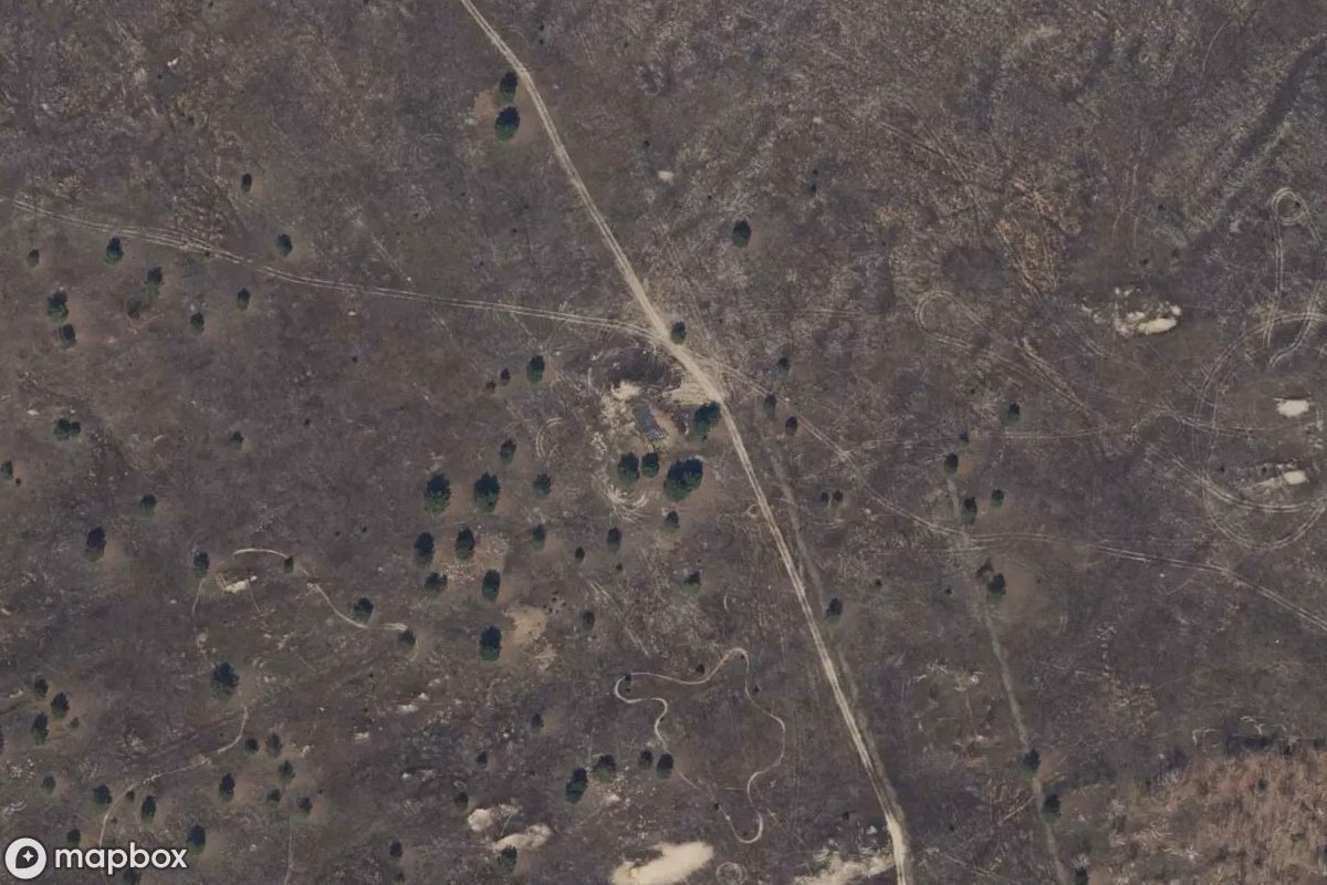 Satellittbilde fra luften av Bunker, et forlatt Bunker i Lieberose, Tyskland