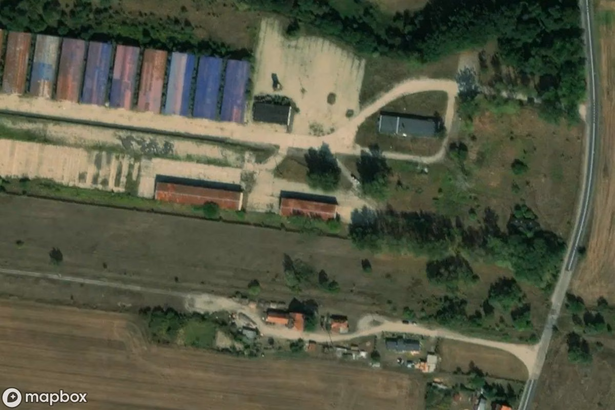 Satelitarny widok z lotu ptaka Stillgelegte Lagerhäuser, opuszczone Magazyn w Staropole, Polska