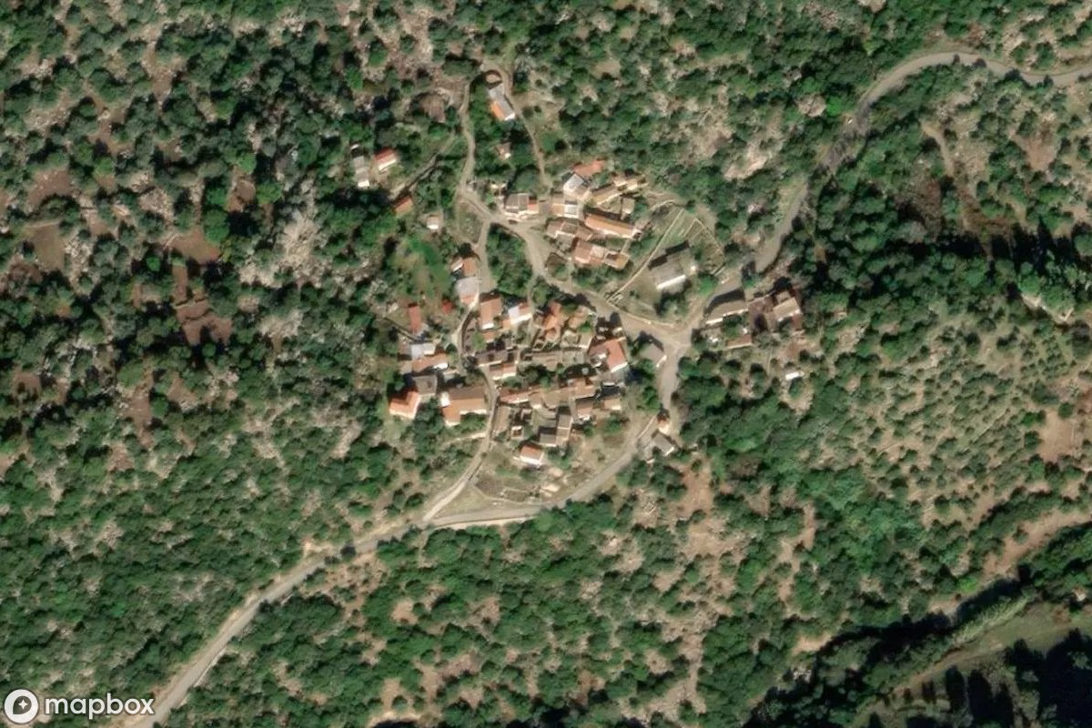 Satellitenansicht von Dorf, eine verlassene  in Nuoro, Italien