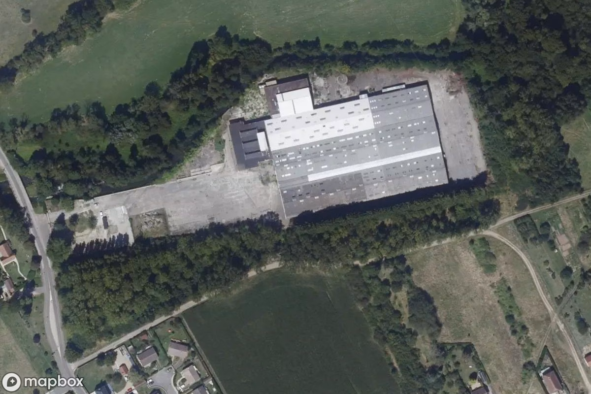 Aerial satellite view of Lost Place, an abandoned  in Limetz-Villez, France