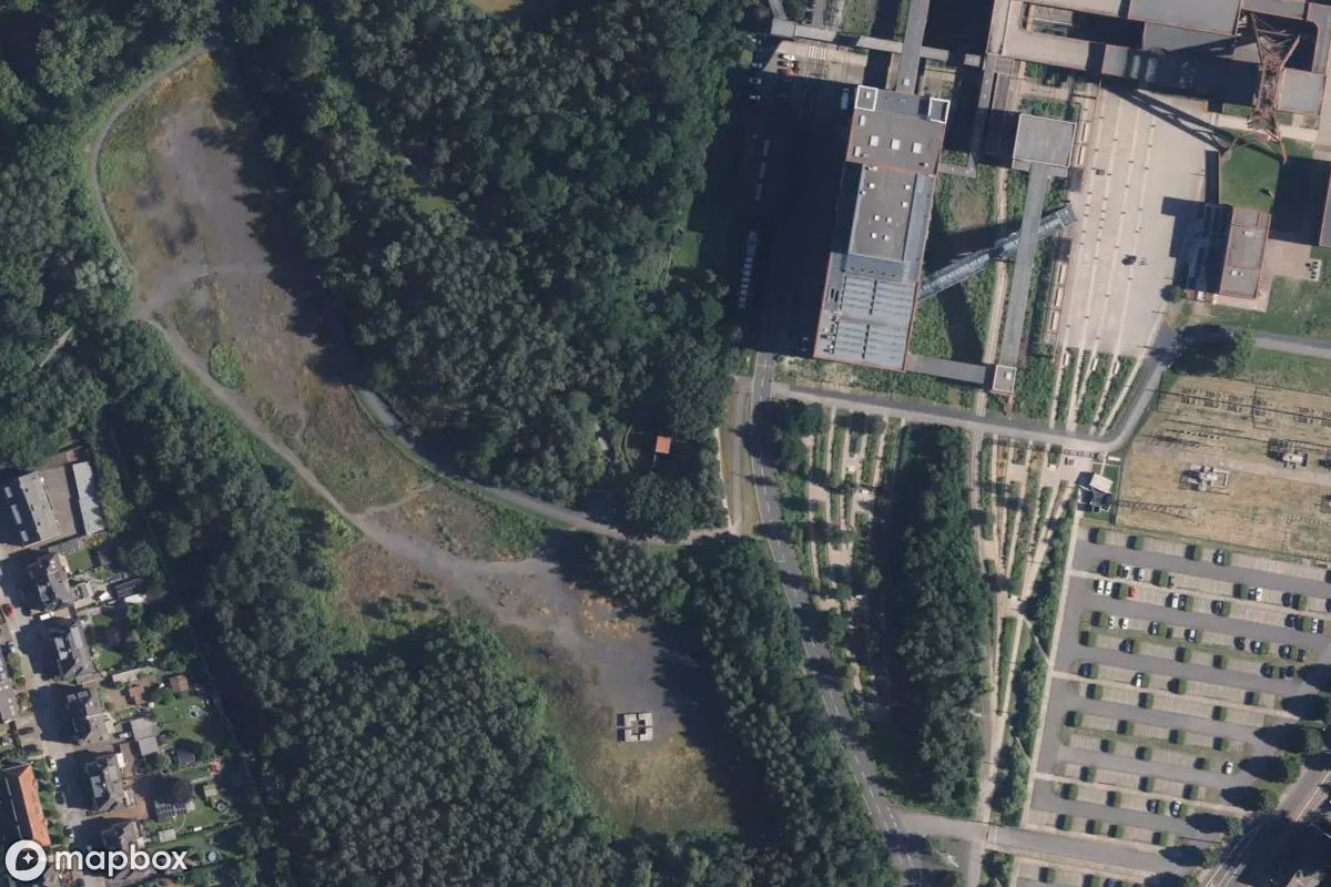 Satellietbeeld vanuit de lucht van Kläranlage, een verlaten  in Essen, Duitsland