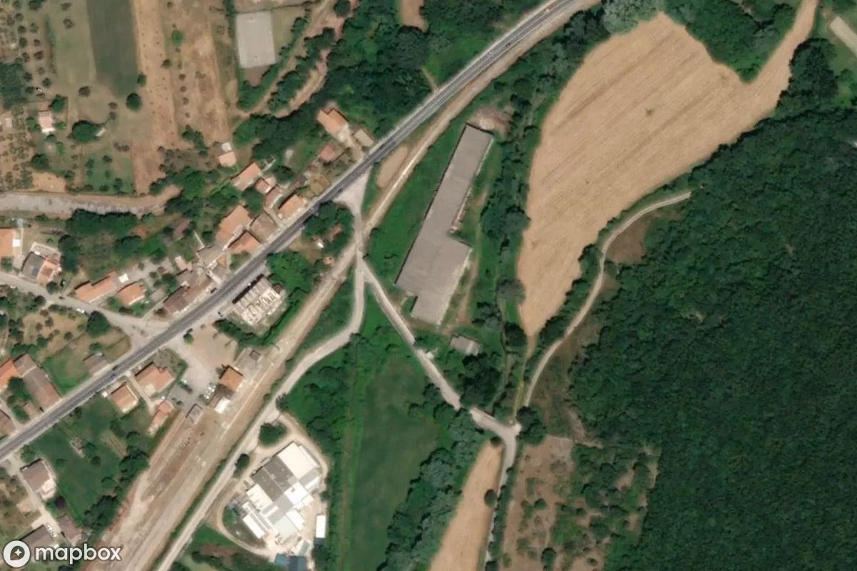 Satelitarny widok z lotu ptaka Lost Place, opuszczone  w Terme di Cotilia, Włochy