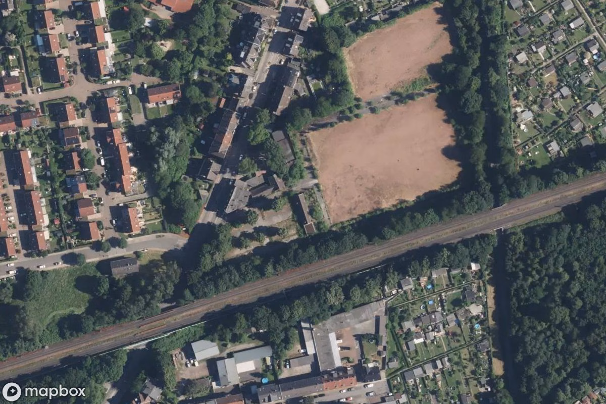 Satellitenansicht von Fußballgelände, eine verlassene Sportanlage in Essen, Deutschland