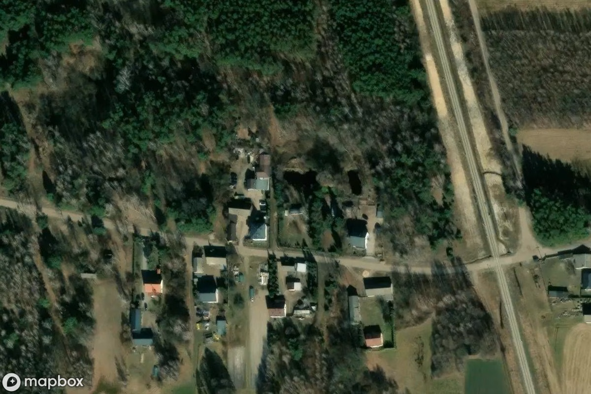 Satelitní letecký pohled na Verlassene Wohnsiedlung, opuštěné v Wólka Wybraniecka, Polsko