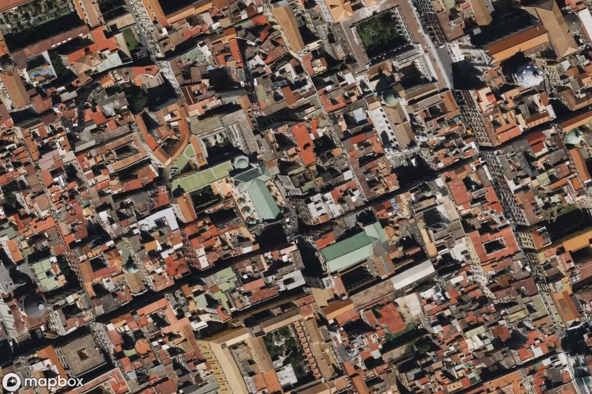 Satellitbillede set fra luften af Villa Scorziata, et forladt Beboelseshus i Naples, Italien