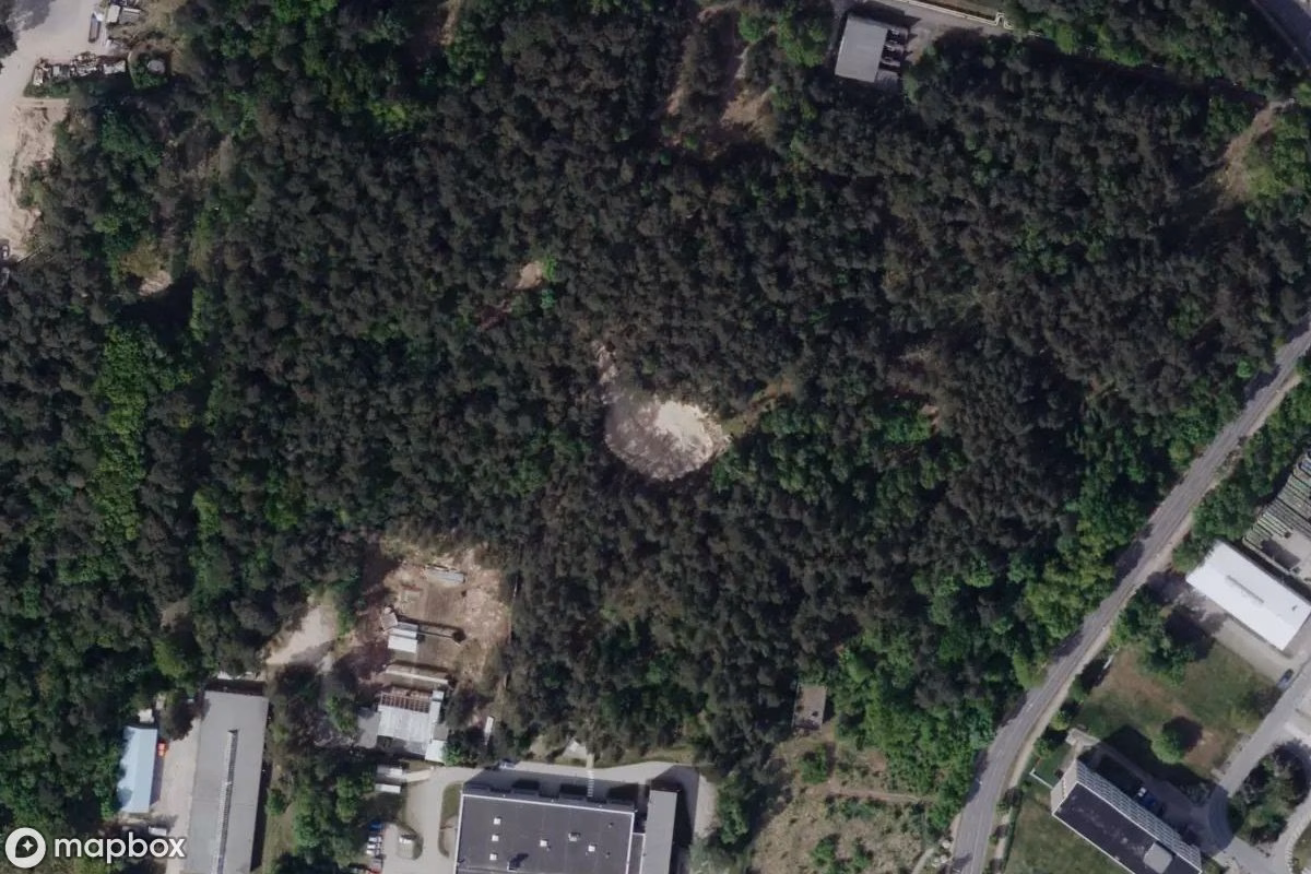 Satellitbillede set fra luften af Bunker, et forladt Bunker i Ludwigsfelde, Tyskland