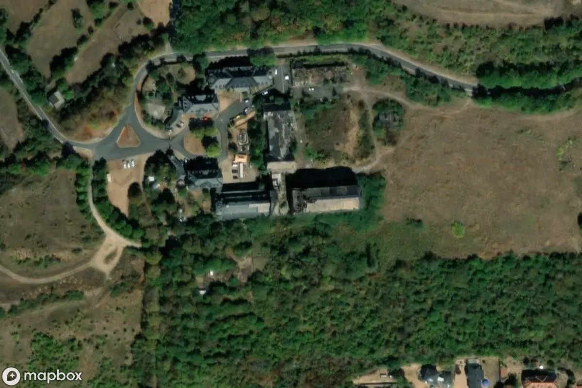 Satellitenansicht von Grube Amalienhöhe, eine verlassene Bergwerk in Waldalgesheim, Deutschland