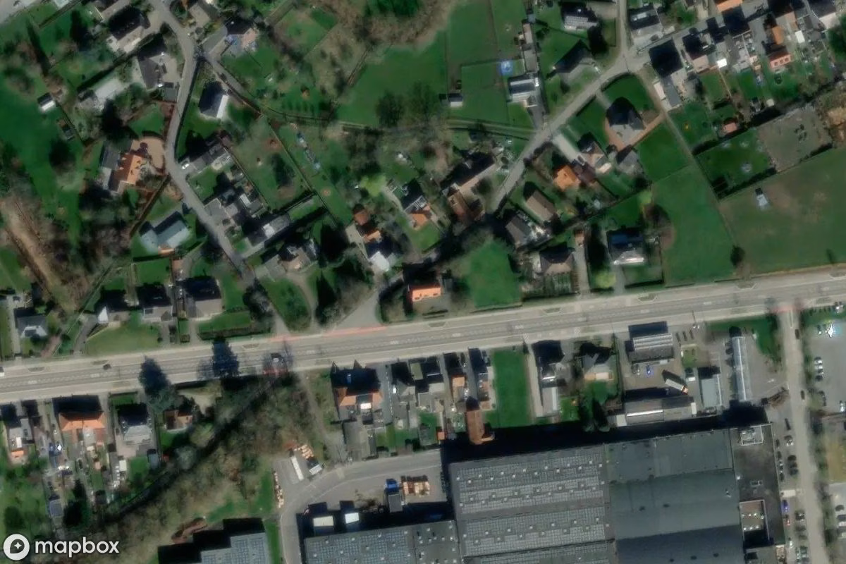 Vista aérea por satélite de Maison Pitta, un Residencia abandonado en Ronse - Renaix, Bélgica