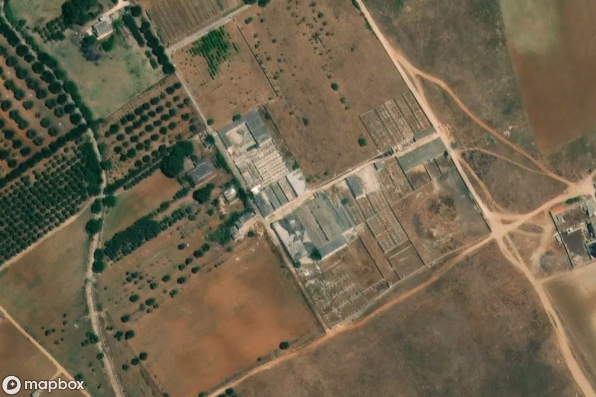 Satellitbillede set fra luften af Lost Place, et forladt  i Brindisi, Italien