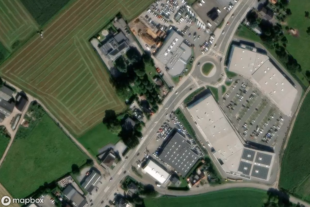 Vue aérienne satellite de Sammler Garten, un  abandonné à Charleroi, Belgique