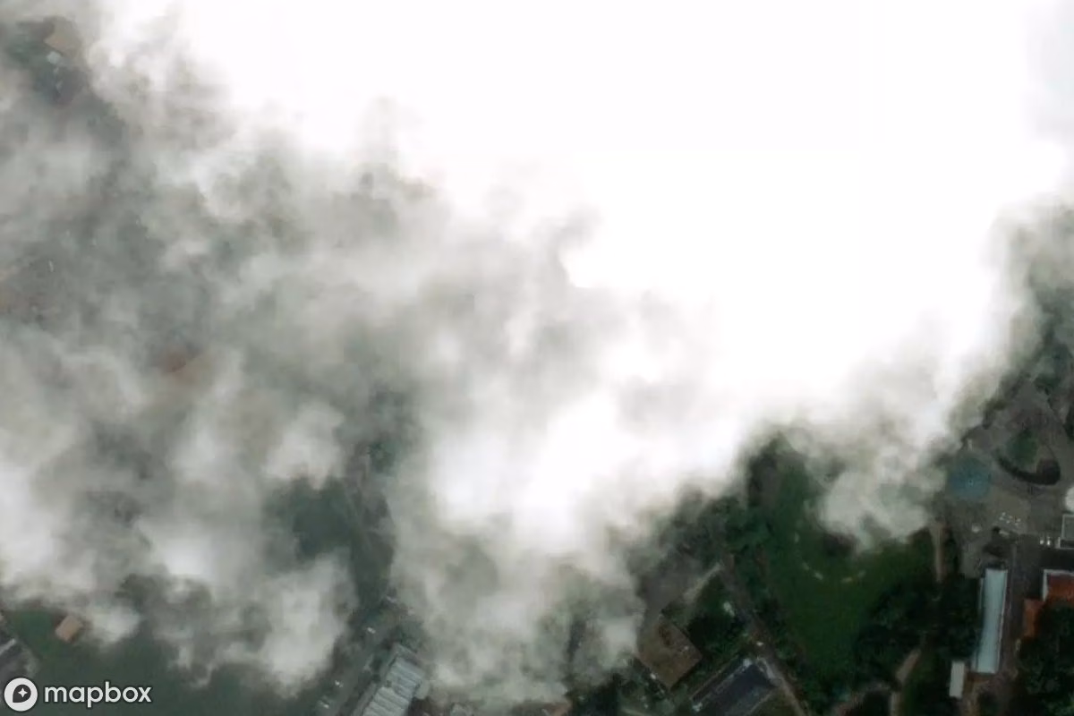 Vista aérea por satélite de Klinik, un Hospital abandonado en Reinhardshausen, Alemania