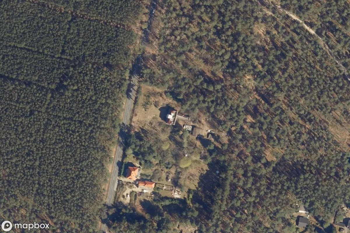 Satellittbilde fra luften av Herrenhaus/Villa, et forlatt  i Oranienburg, Tyskland