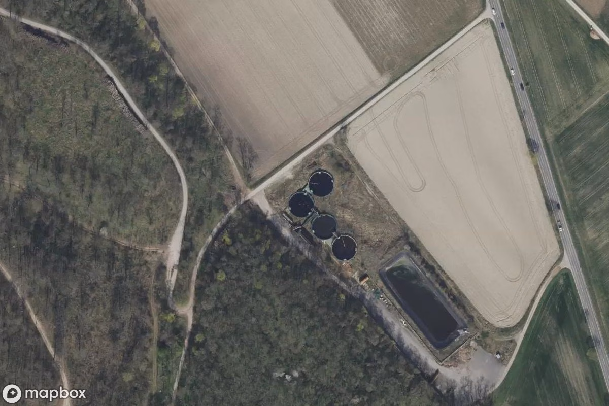 Aerial satellite view of IEC Biogas-Anlage, an abandoned Industrial Site in Wolfsthal, Austria