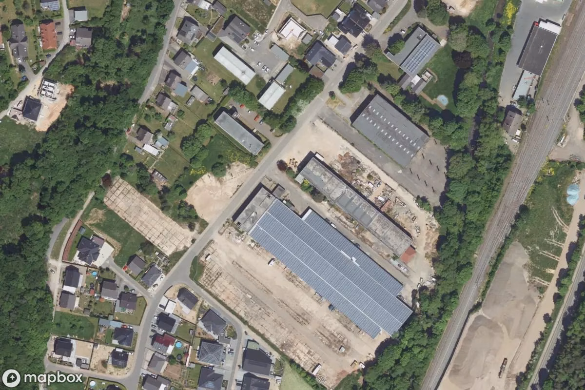 Satellitbillede set fra luften af Lagerhalle, et forladt Industri i Kall, Tyskland