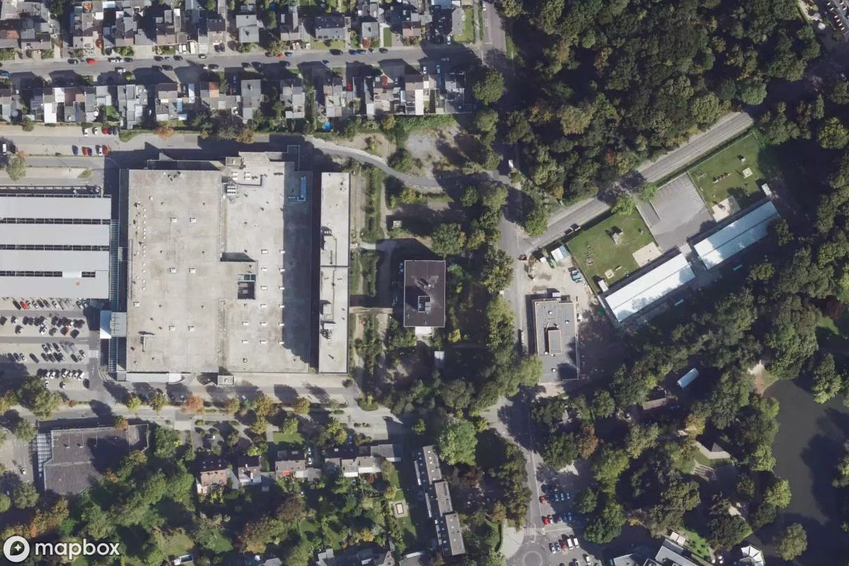 Satellietbeeld vanuit de lucht van Verwaltungsgebäude, een verlaten  in Mönchengladbach, Duitsland