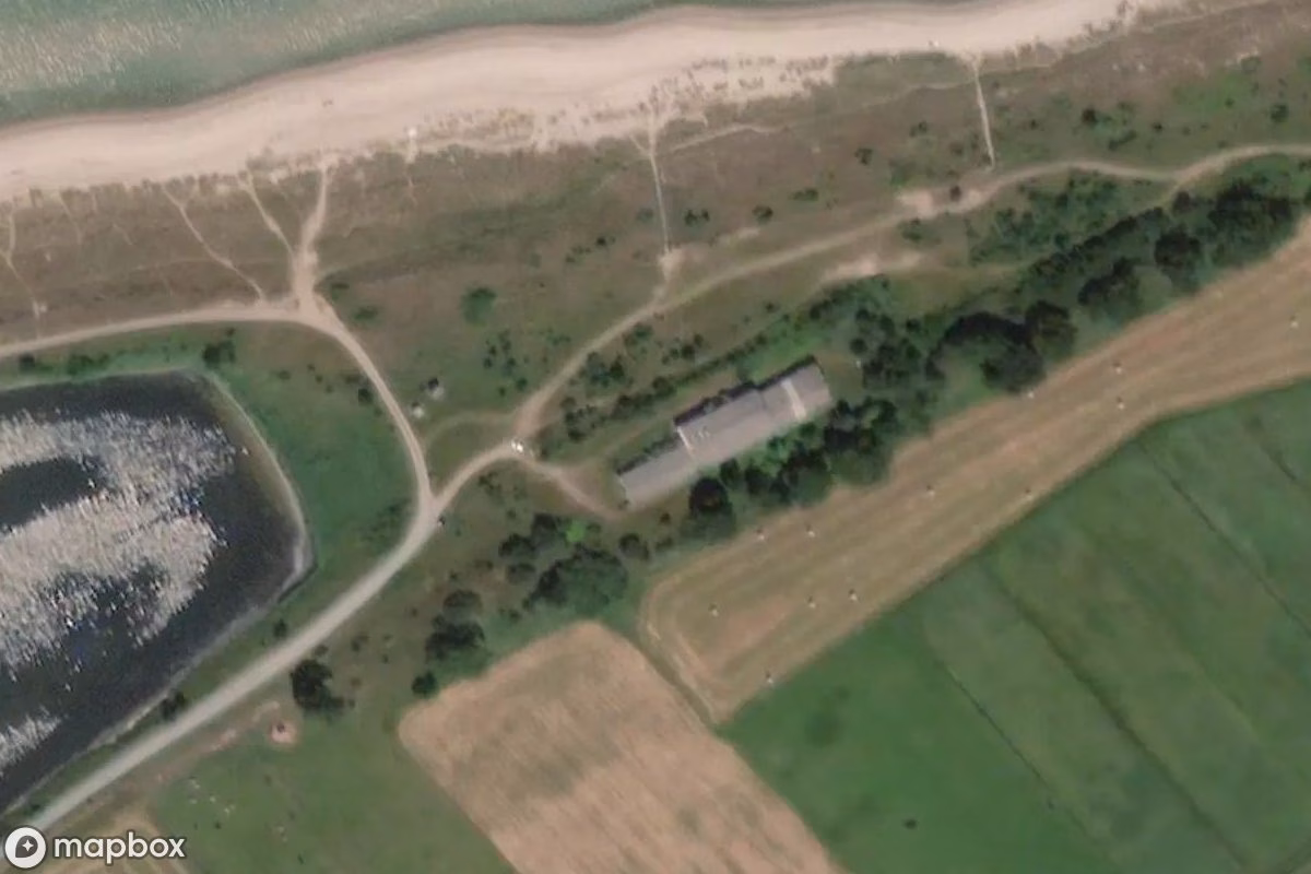 Satellietbeeld vanuit de lucht van Ferienheim, een verlaten  in Altenhof, Duitsland