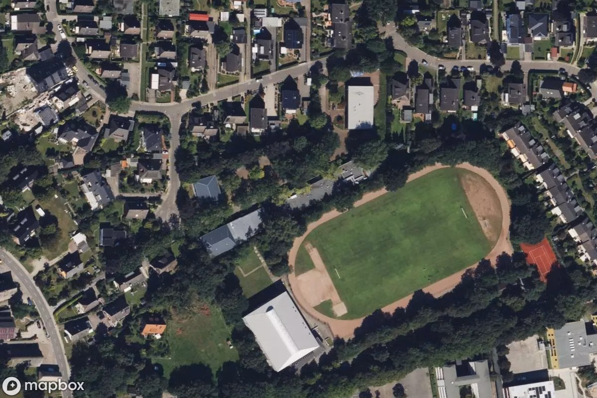 Satellittbilde fra luften av Tierversuchslabor, et forlatt  i Hamburg, Tyskland