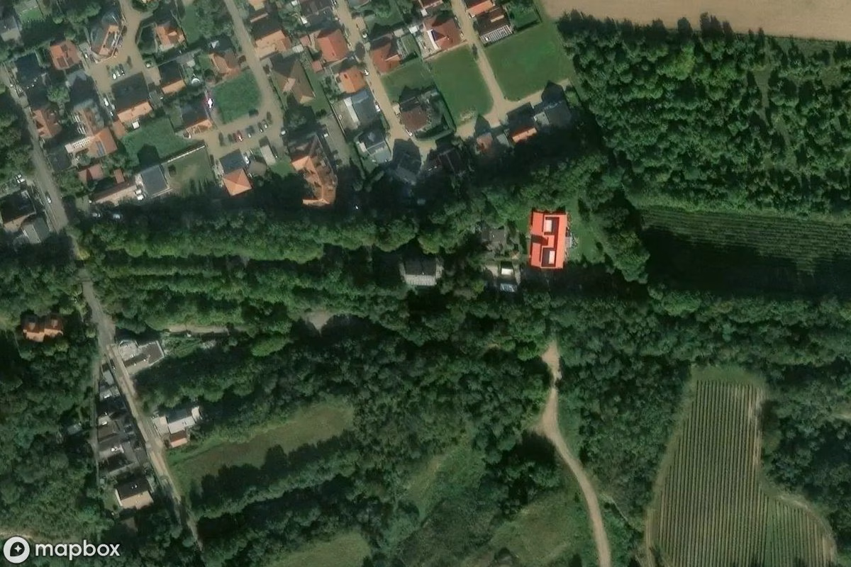 Satelitarny widok z lotu ptaka Bahnhof, opuszczone Dworzec w Uffhofen, Niemcy