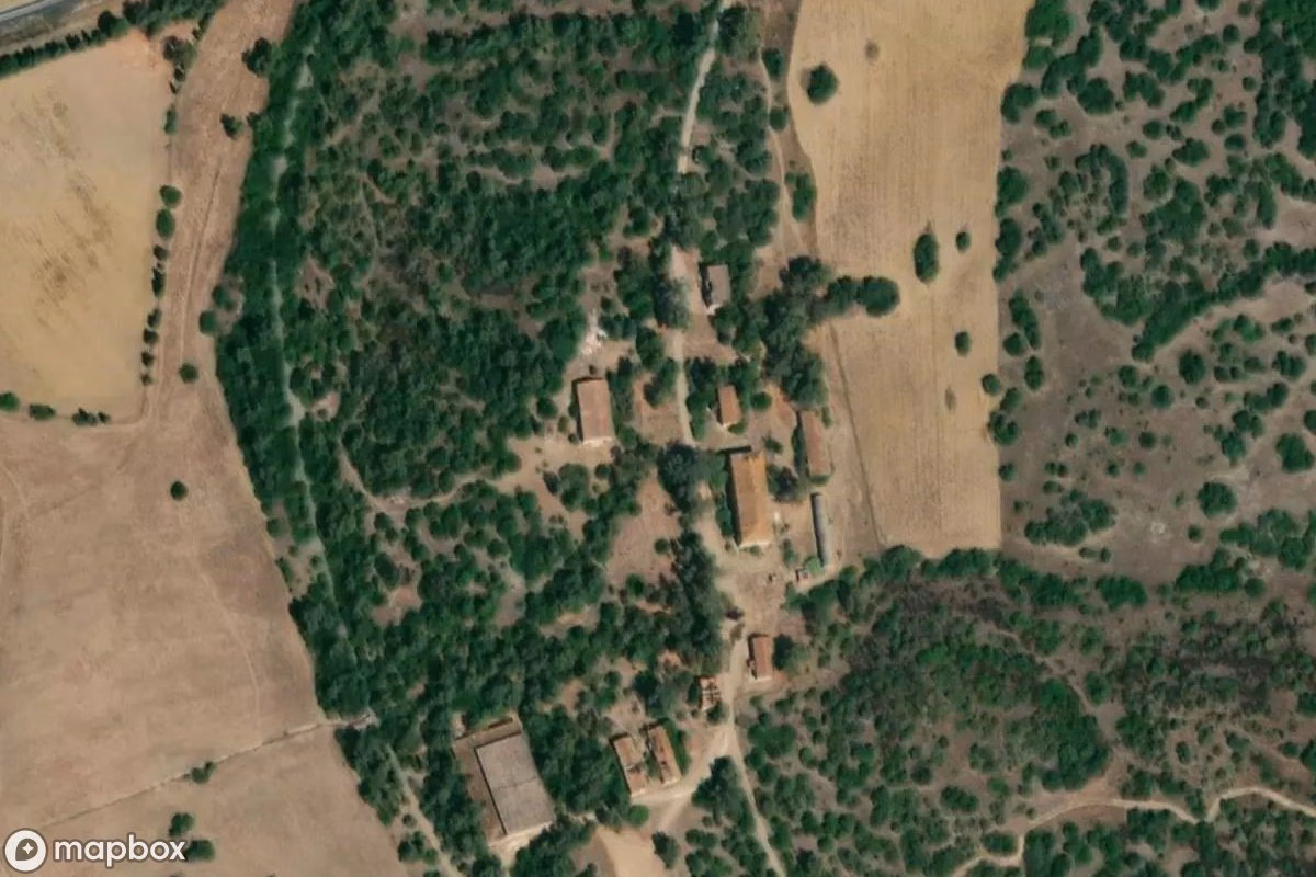 Satelitarny widok z lotu ptaka Militärstadt, opuszczone Obiekt wojskowy w Siliqua, Włochy