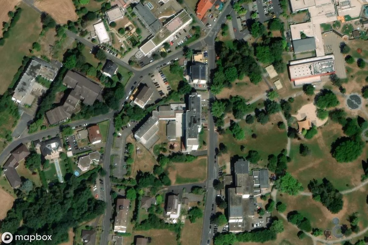 Satellitbild från luften av Pflegeheim, en övergiven Sjukhus i Bad Soden, Tyskland