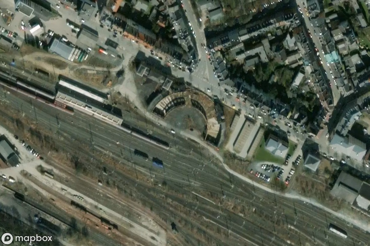 Satelitní letecký pohled na Lokschuppen, opuštěné  v Hof, Německo