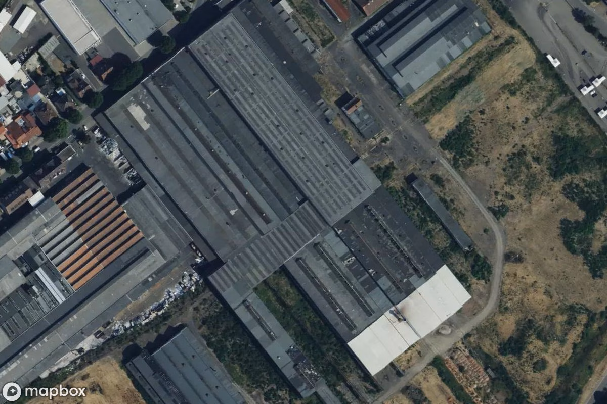 Műholdas légi felvétel Fabrik helyszínről, egy elhagyatott Gyár itt: Homburg, Németország