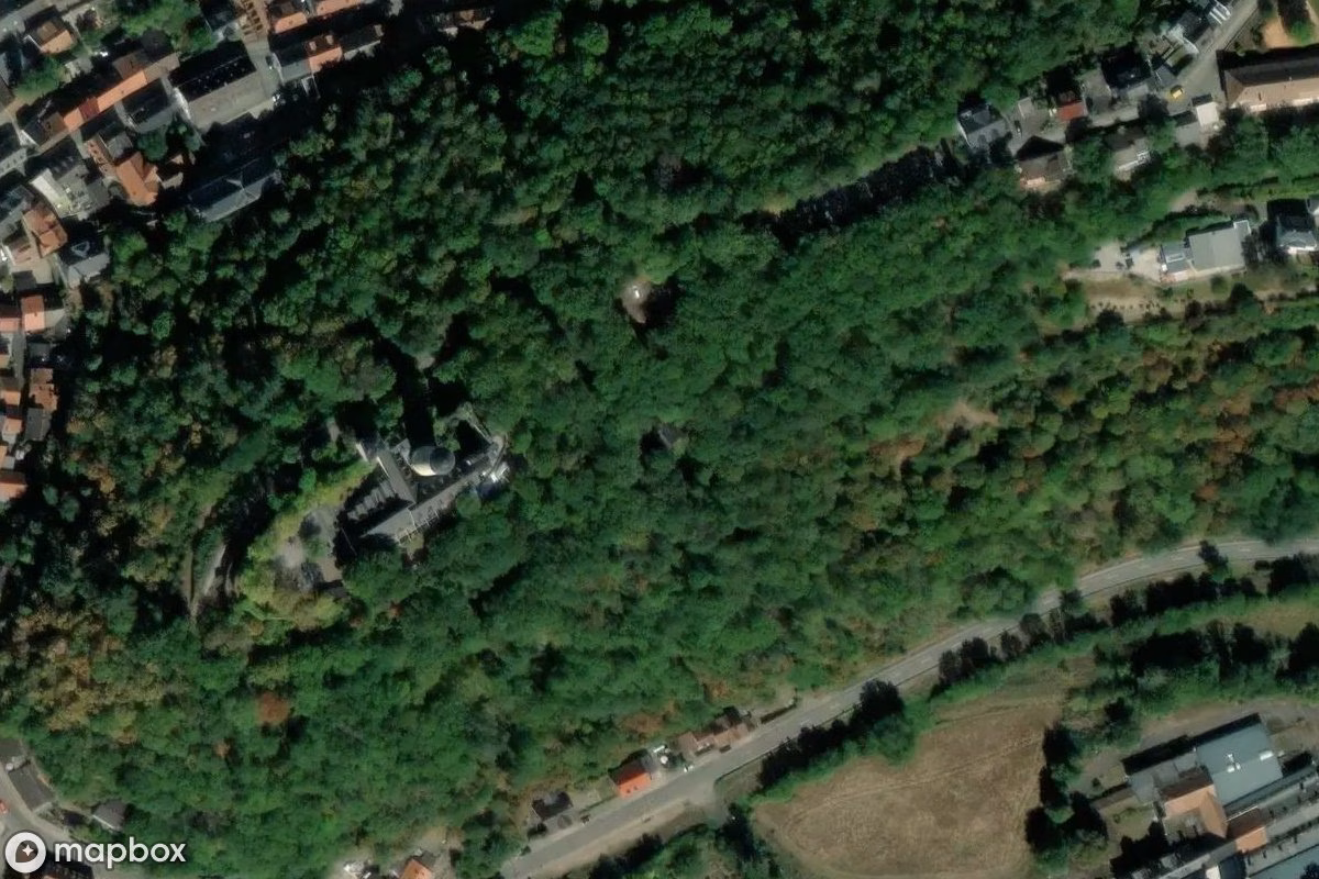 Satelitní letecký pohled na Haus, opuštěné  v Stromberg, Německo