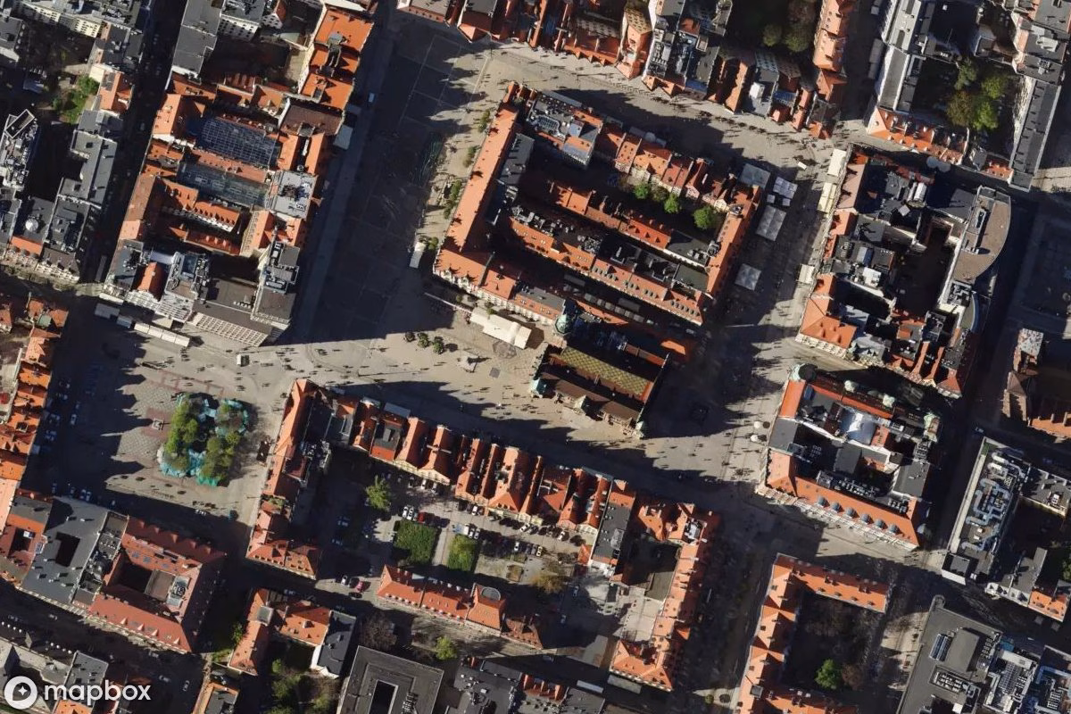 Satellietbeeld vanuit de lucht van Krasnal Wrocław, een verlaten  in Wrocław, Polen