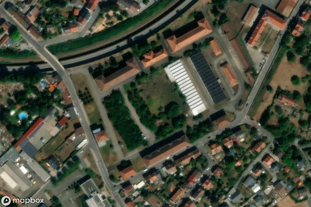 Műholdas légi felvétel Kaserne Zweibrücken helyszínről, egy elhagyatott Híd itt: Zweibrücken, Németország