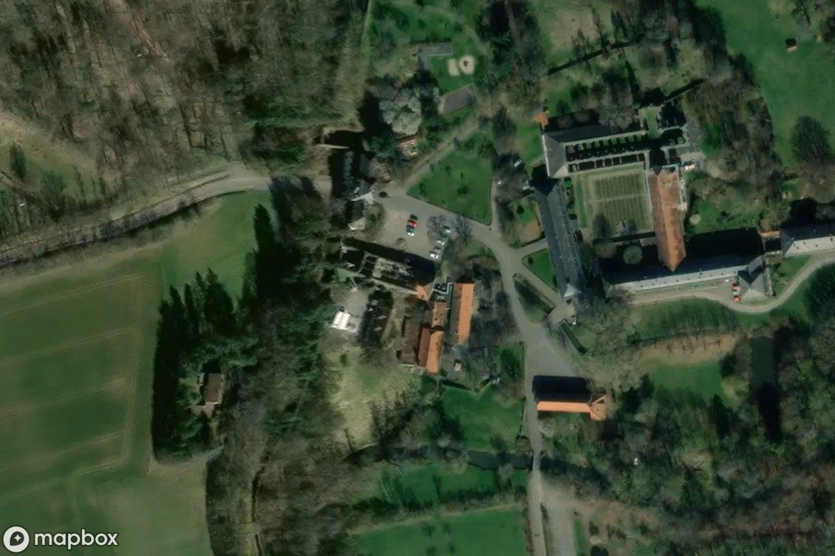 Satellitbillede set fra luften af Brauhaus, et forladt Ruin i Lich, Tyskland