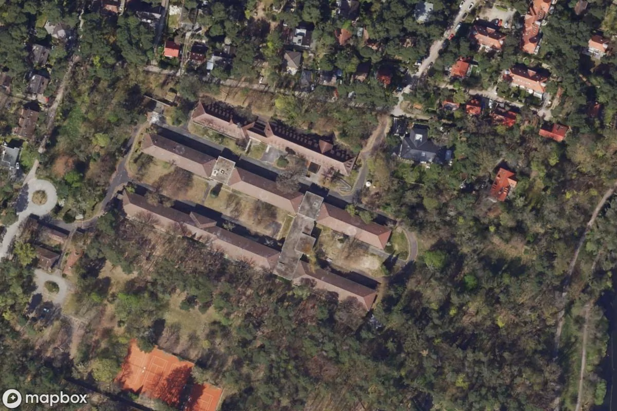 Satelitarny widok z lotu ptaka Krankenhaus, opuszczone Szpital w Berlin, Niemcy