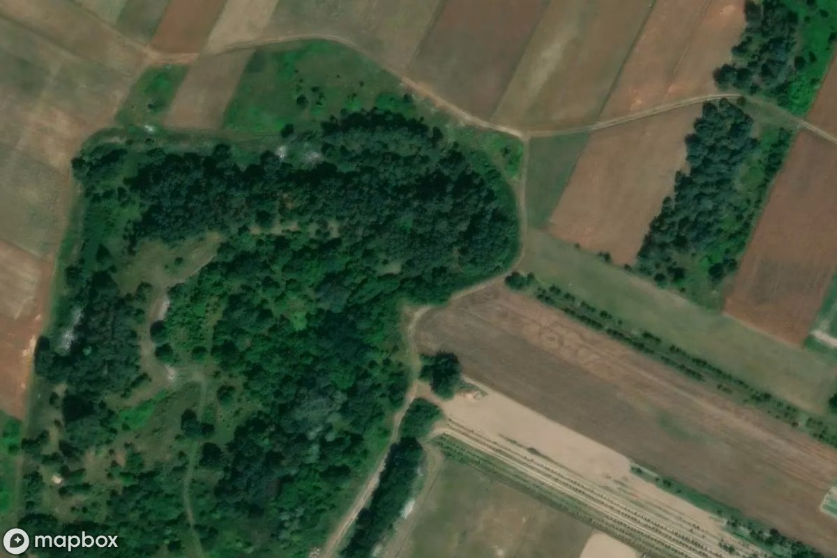 Satellitenansicht von Fort XII Janowo, eine verlassene Militär in Swobodnia, Polen