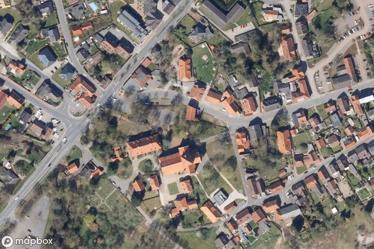 Satellietbeeld vanuit de lucht van Schnapsbrennerei, een verlaten  in Bassum, Duitsland